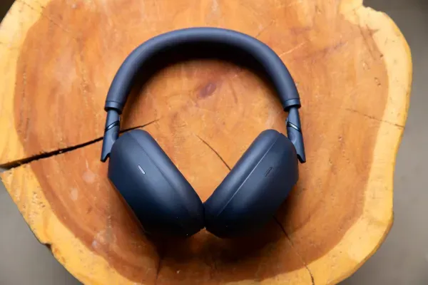 🎧 Новыя навушнікі Sony WH-1000XM6: усё лепш, але я яшчэ старыя не знасіў